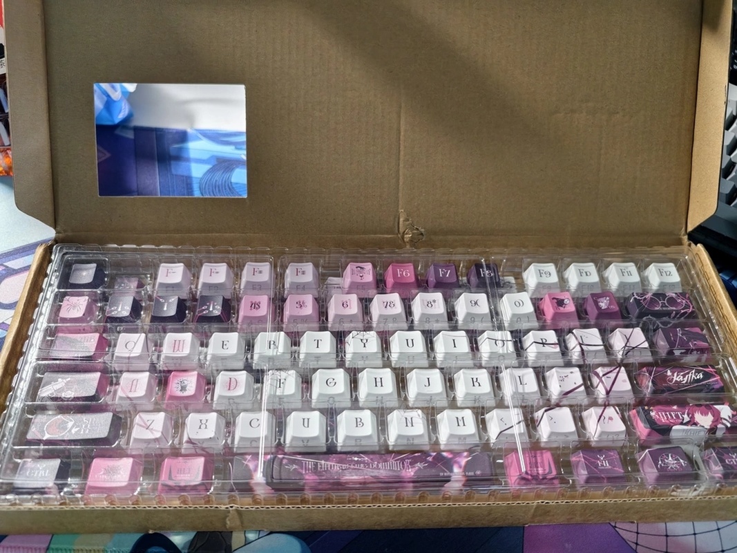 متوفر في المخزون: ملحقات أنيمي - مراجعة Keycaps Cherry Profile Pbt وسعره