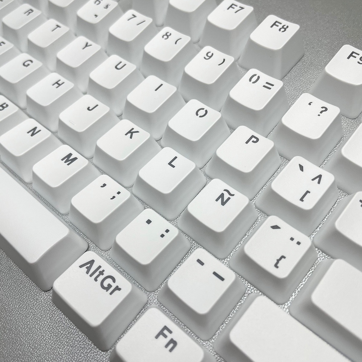 الحد الأدنى الصلبة الخلفية اسب - مراجعة Keycaps Oem Profile 87 Keys وسعره