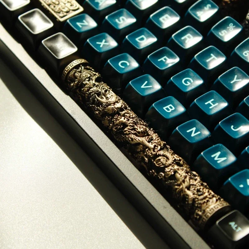 غطاء لوحة مفاتيح رائع مخصص للو - مراجعة Keycaps Spacebar 6.25U Custom وسعره