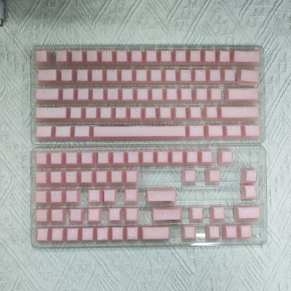 أغطية مفاتيح شفافة بلون اليشم  - مراجعة Keycaps Translucent Pudding Rgb وسعره