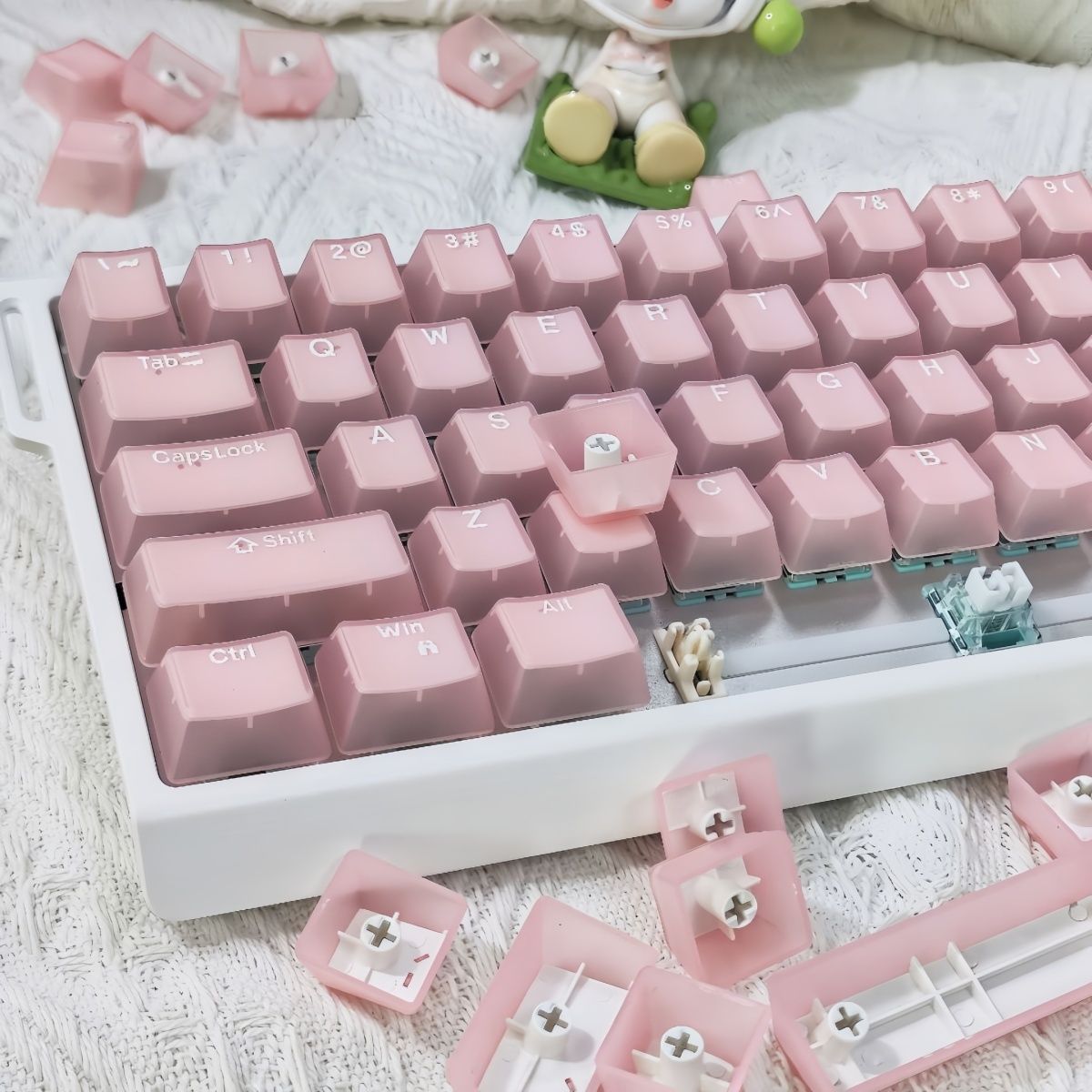 أغطية مفاتيح شفافة بلون اليشم  - مراجعة Keycaps Translucent Pudding Rgb وسعره
