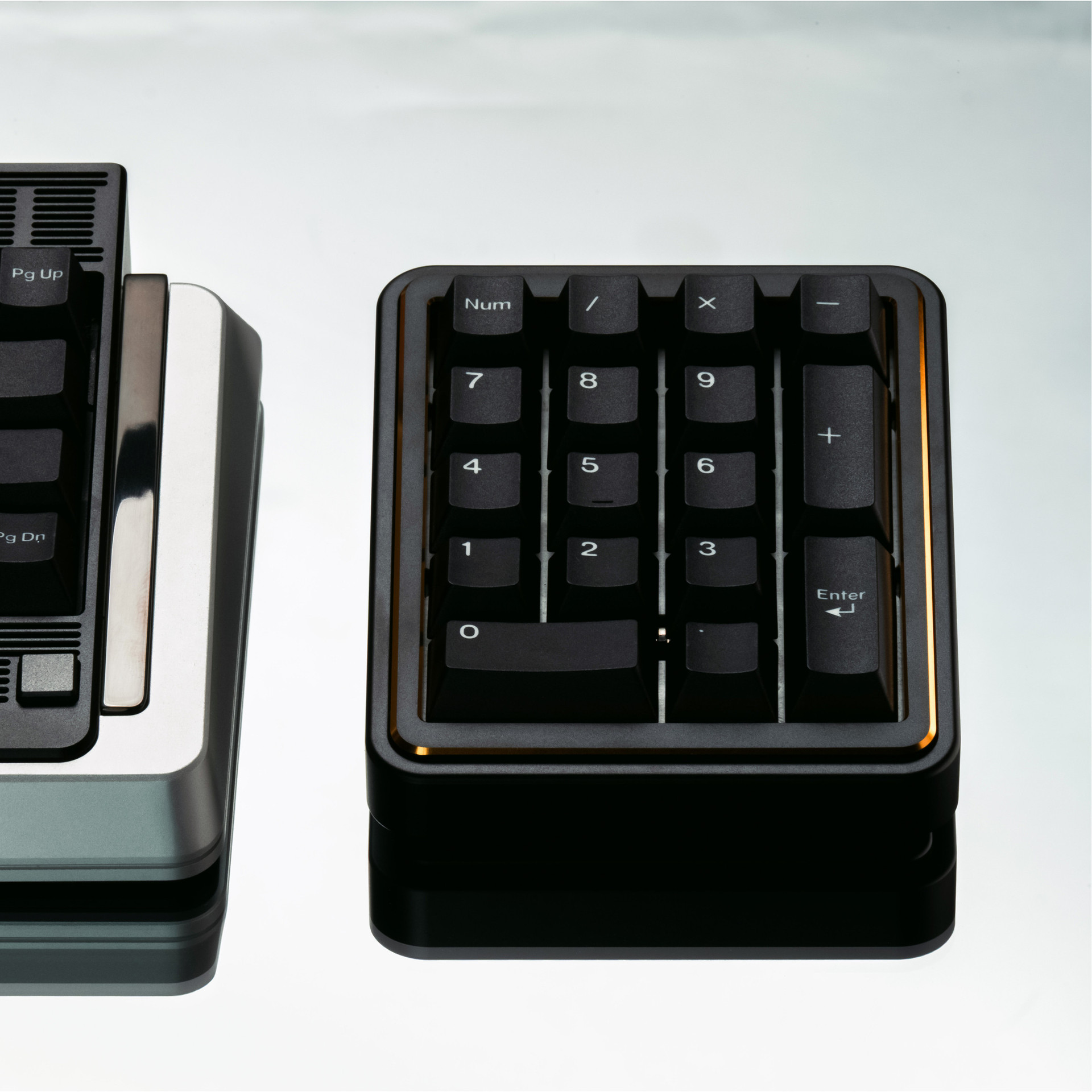 أغطية مفاتيح Keebox WOB من ماد - مراجعة Keycaps Cherry Profile Pbt وسعره