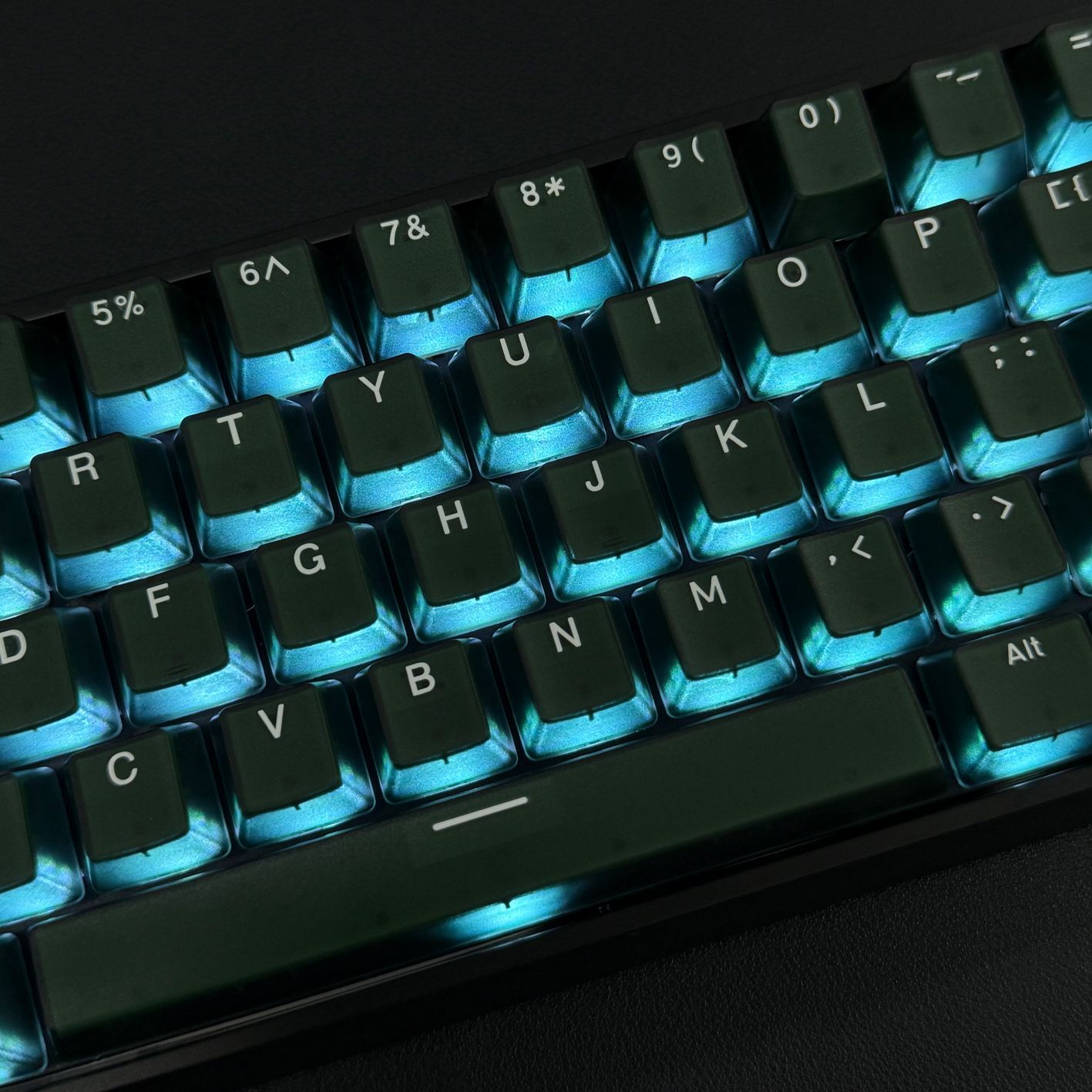114 مفتاحًا من نوع Emerald Dou - مراجعة Keycaps Translucent Pudding Rgb وسعره