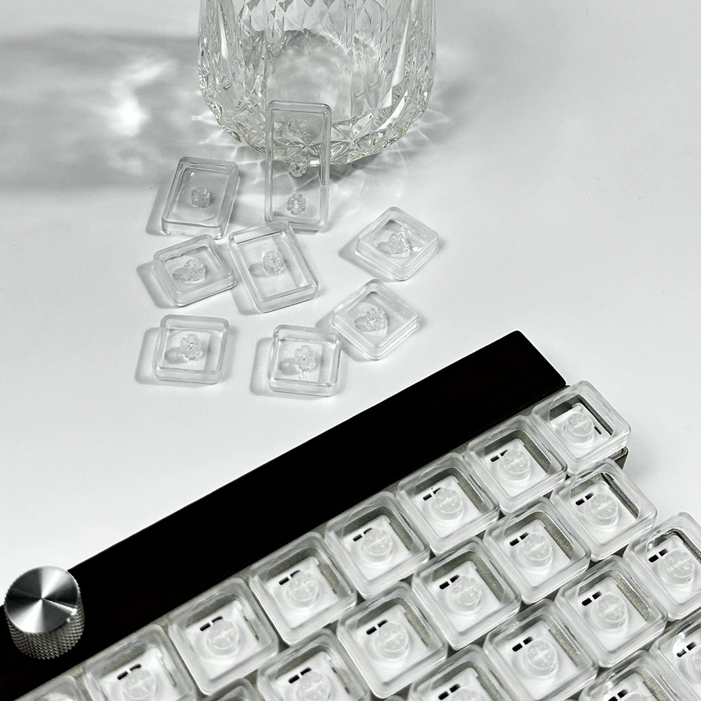 أغطية مفاتيح شفافة منخفضة المس - مراجعة Keycaps Low Profile Choc وسعره